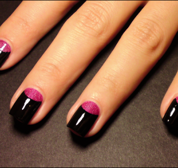 Half_Moon_nails